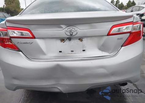 2012 Toyota Camry Se z USA, uszkodzony, nr VIN 4T1BF1FK8CU117825